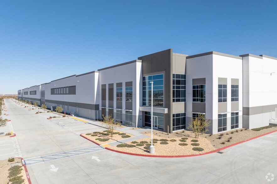 More Photos Of 12179 Momentum Rd, Victorville Warehouse For Sale