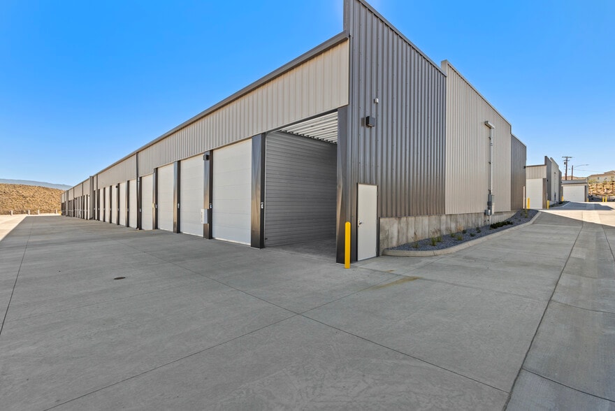 More Photos Of 6370 N Virginia St, Reno Self Storage For Sale