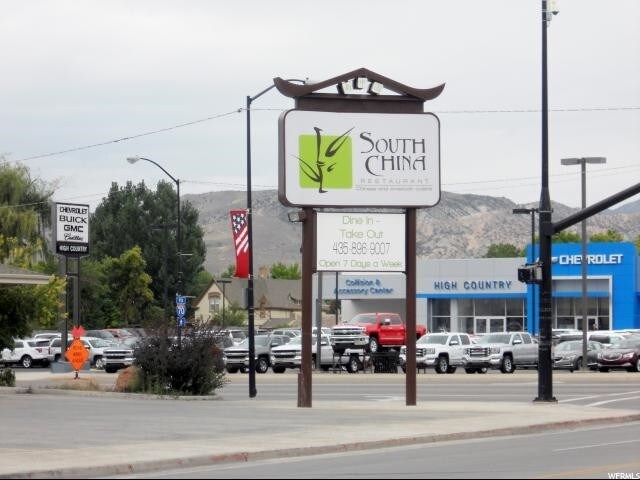 More Photos Of 298 N Main St, Richfield Restaurant For Sale