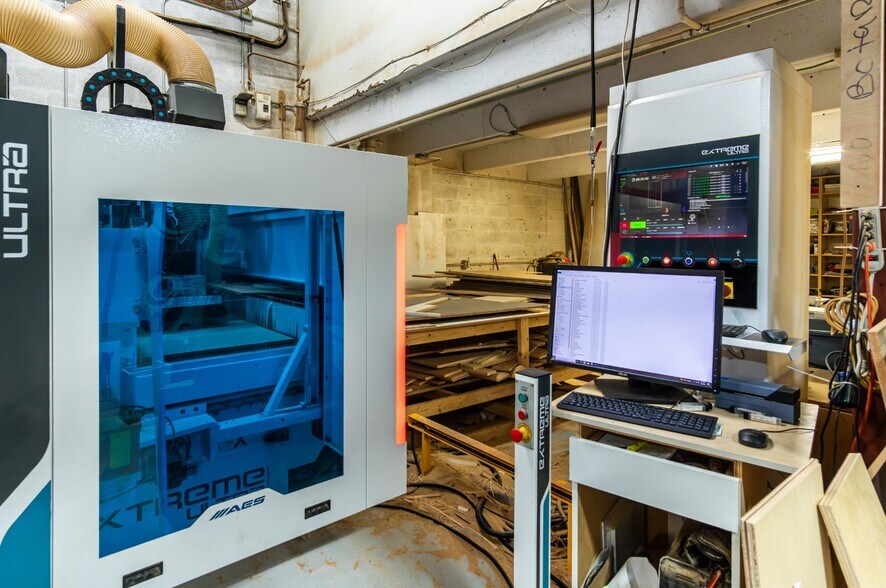 More Photos Of 13288 SW 120th St, Miami Manufacturing For Sale