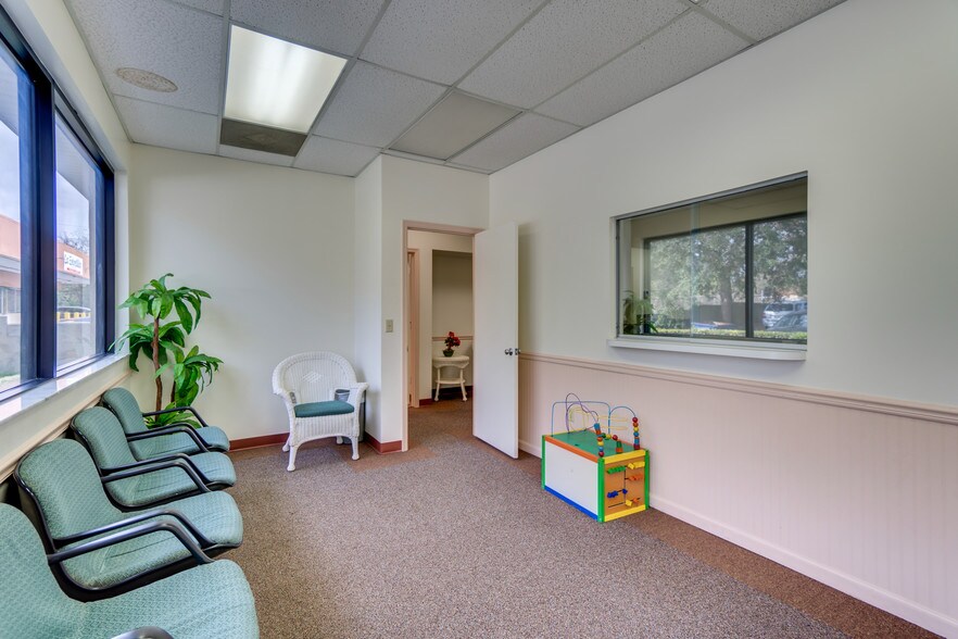 More Photos Of 1202 E Silver Star Rd, Ocoee Medical For Sale