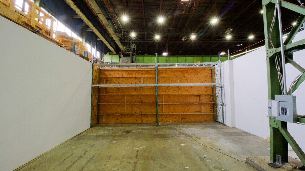 More Photos Of 205 Campus Dr, Kearny Warehouse For Lease