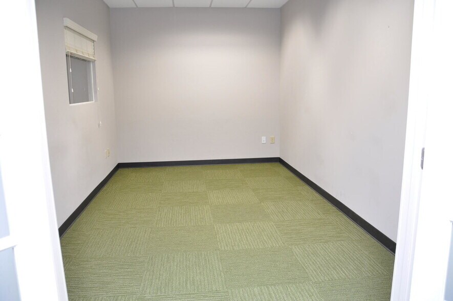 More Photos Of 1200 Premier Dr, Chattanooga Loft Creative Space For Lease