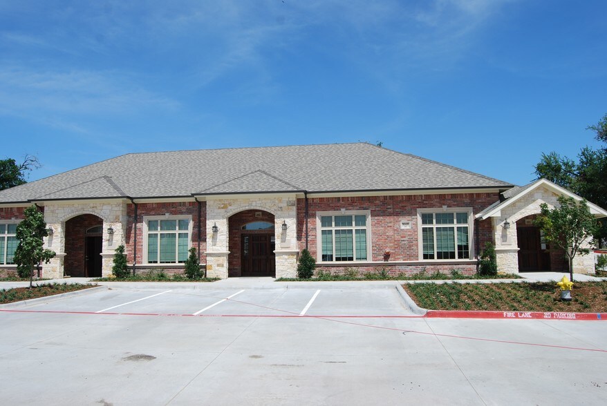 More Photos Of 8668 John Hickman Pkwy, Frisco Medical For Lease