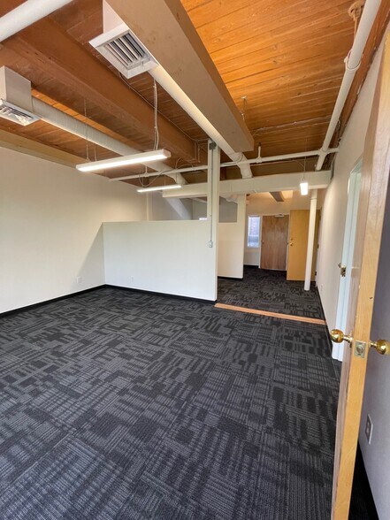 More Photos Of 48 Grove St, Somerville Office For Lease