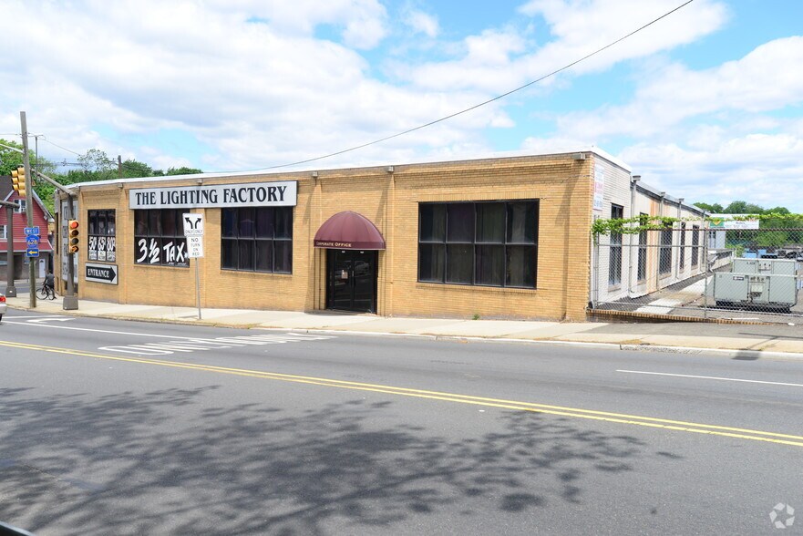 More Photos Of 1405 N Broad St, Hillside Warehouse For Lease