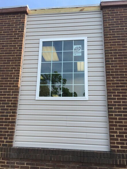 More Photos Of 2929 Valley Ave, Winchester Truck Terminal For Lease