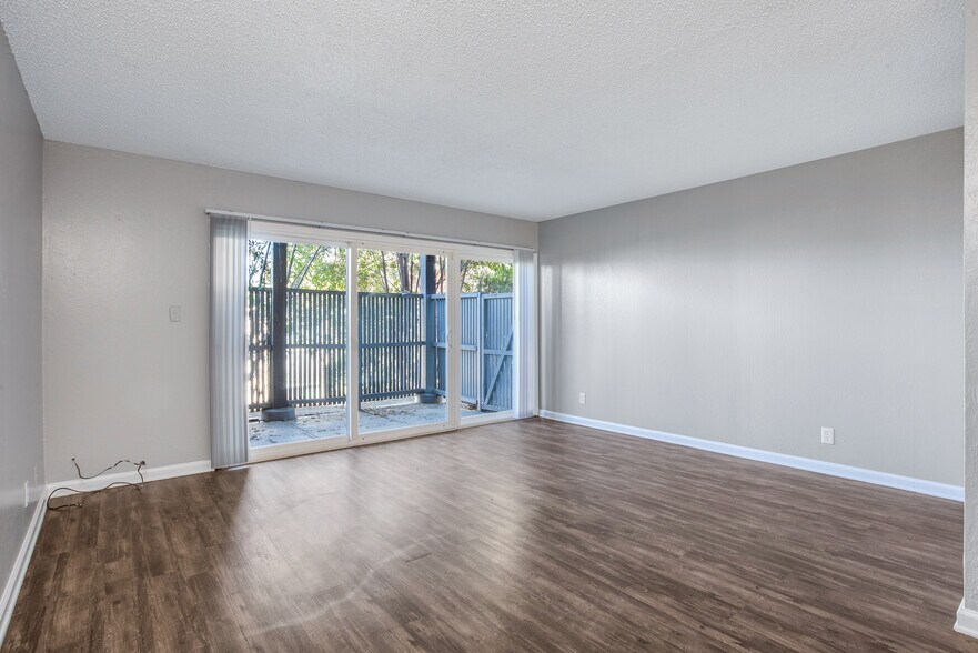 More Photos Of 201 Avian Dr, Vallejo Apartments For Sale