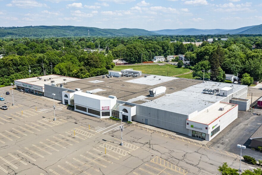Primary Photo Of 299 S Main St, Elmira Freestanding For Lease