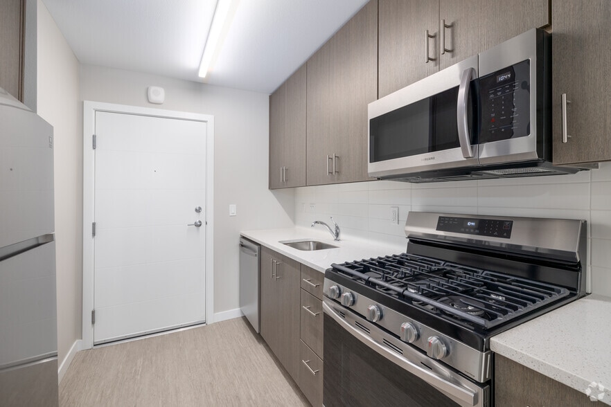 More Photos Of 3755 N Williams Ave, Portland Apartments For Sale