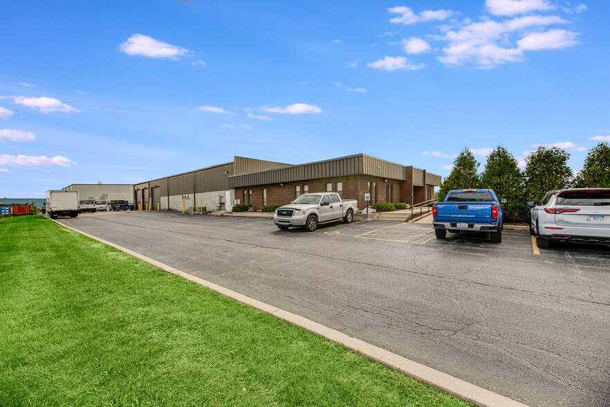More Photos Of 9325 Gulfstream Rd, Frankfort Warehouse For Sale