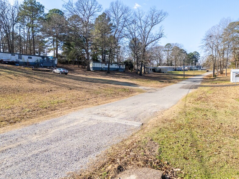 More Photos Of 106 Chance Cir, Mount Ida Multifamily For Sale