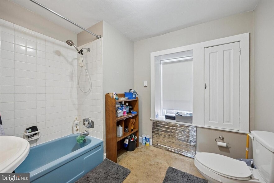 More Photos Of 413 N Pine St, Langhorne Apartments For Sale