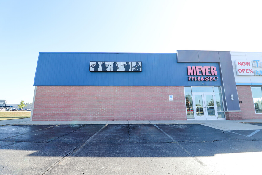 Primary Photo Of 1664 E Sternberg Rd, Muskegon Freestanding For Lease