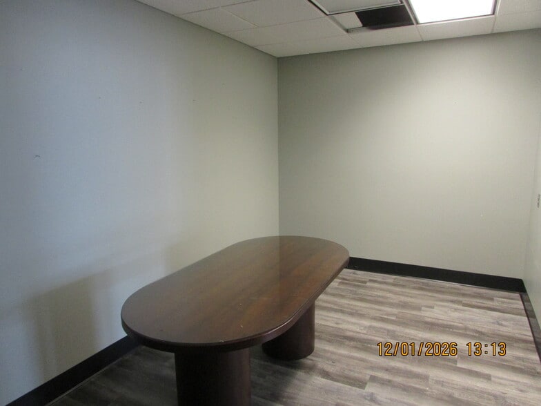 More Photos Of 18940 S Tamiami Trl, Fort Myers Medical For Lease