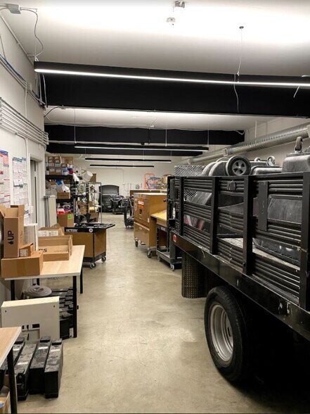 More Photos Of 260 Shipley St, San Francisco Warehouse For Sale