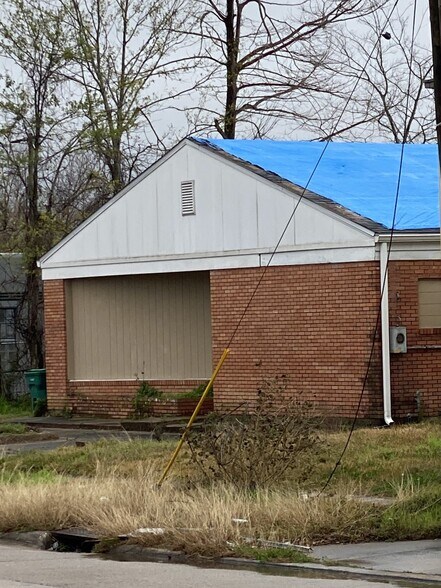 More Photos Of 502 7th St, Lake Charles Warehouse For Sale