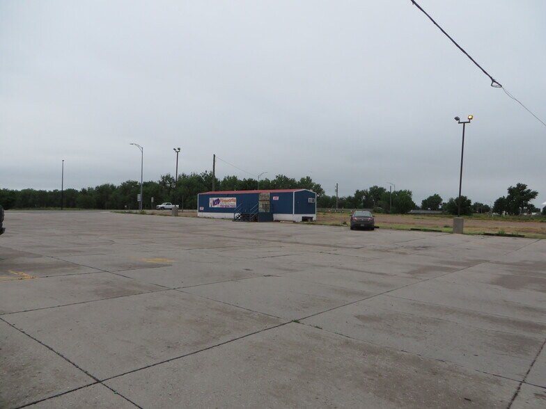 More Photos Of 127 W 11th Ave, Torrington Food Processing For Sale