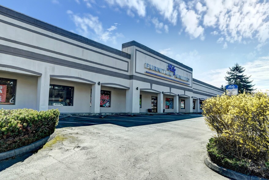 More Photos Of 20423 Highway 99, Lynnwood Freestanding For Sale