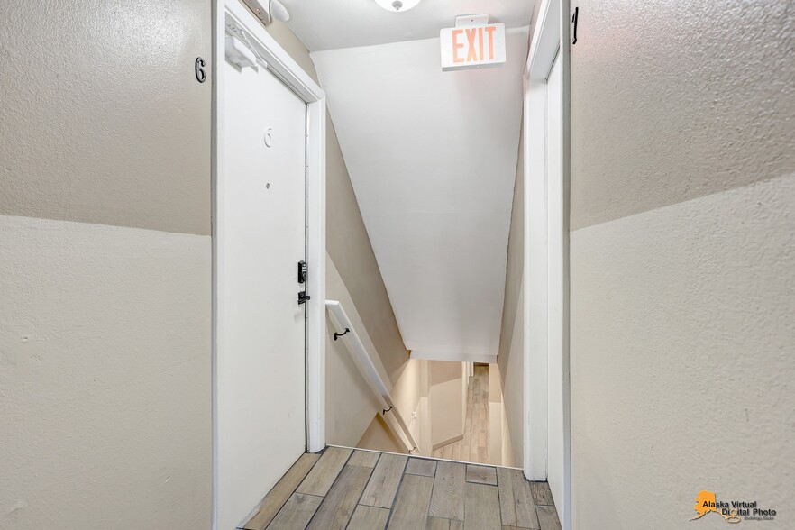 More Photos Of 1335 Hyder St, Anchorage Apartments For Sale
