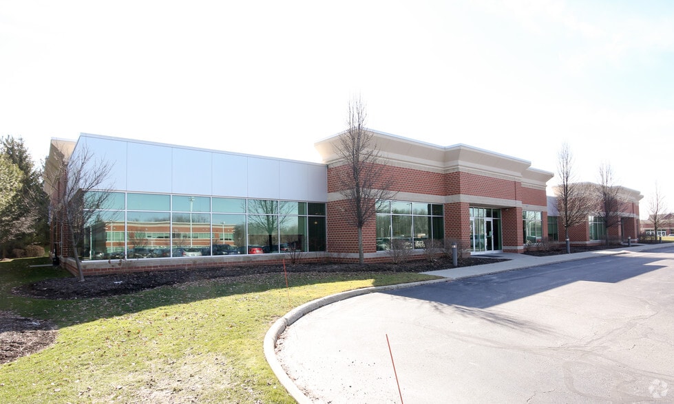 More Photos Of 8920 Canyon Falls Blvd, Twinsburg Unknown For Lease