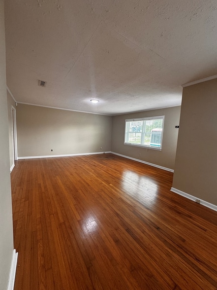 More Photos Of 3095 Hartford Hwy, Dothan Office For Sale