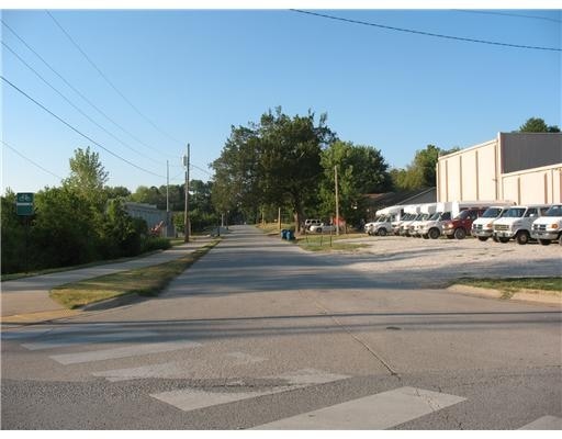 More Photos Of 701 5th St SE, Bentonville Warehouse For Sale