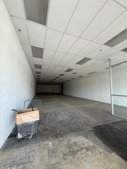More Photos Of 1720-1868 E Charleston Blvd, Las Vegas Unknown For Lease