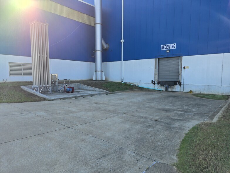 More Photos Of 1001 Schulz Blvd, Robinsonville Manufacturing For Lease