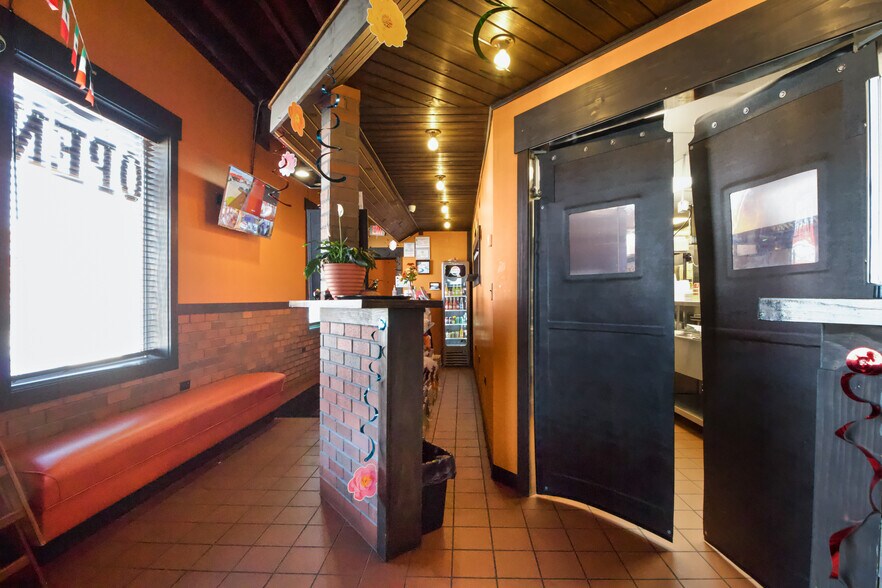 More Photos Of 3634 Central Ave, Lake Station Fast Food For Sale