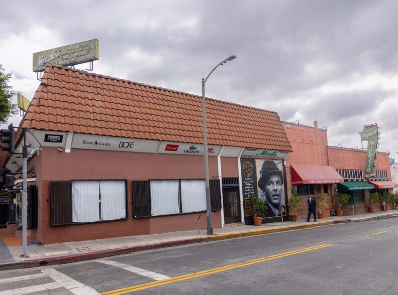 More Photos Of 1646 N Las Palmas Ave, Los Angeles Restaurant For Sale