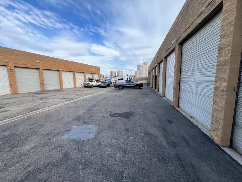 More Photos Of 5870 Jasmine St, Riverside Self Storage For Sale