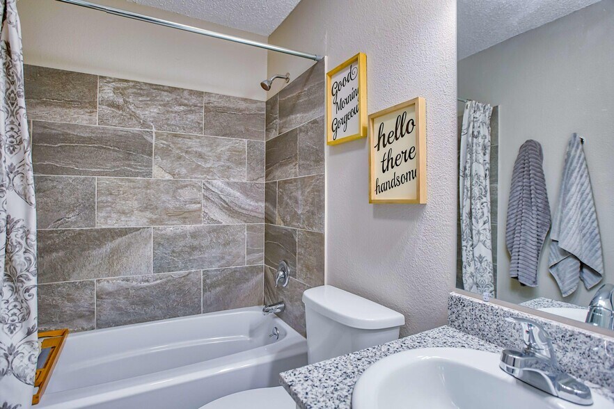 More Photos Of 5431 Essen Ln, Baton Rouge Apartments For Sale