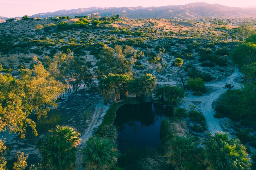 More Photos Of 14505 Yerxa Rd, Desert Hot Springs Hotel For Sale