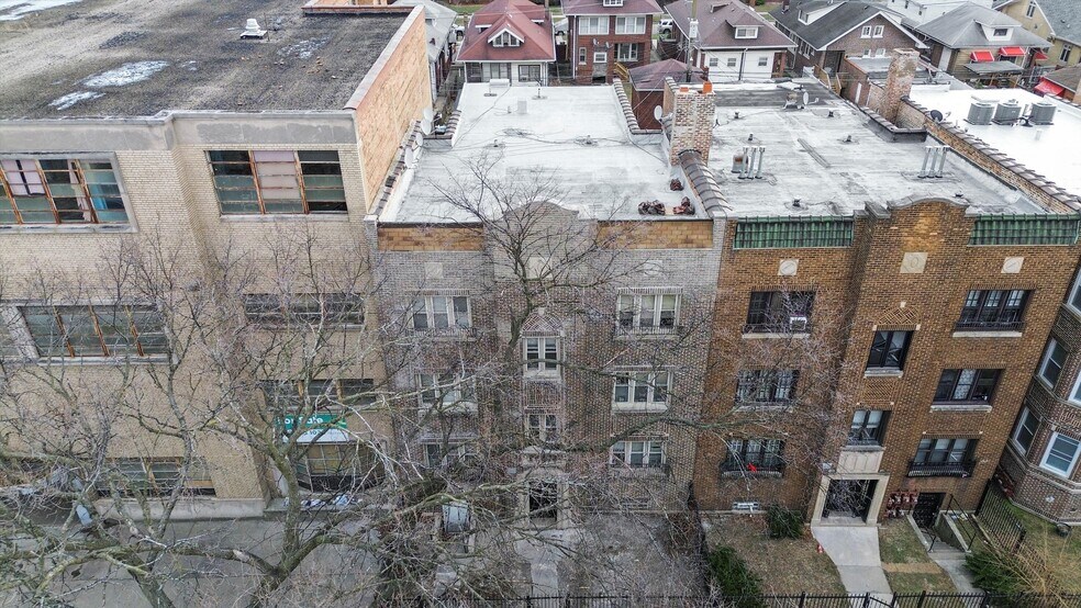 Primary Photo Of , Chicago Multifamily For Sale