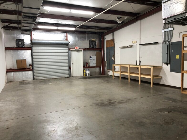 More Photos Of 2290 N County Road 427, Longwood Office For Lease