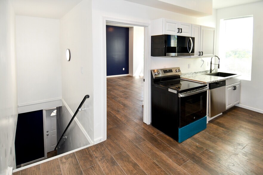 More Photos Of 2601 N Charles St, Baltimore Apartments For Sale