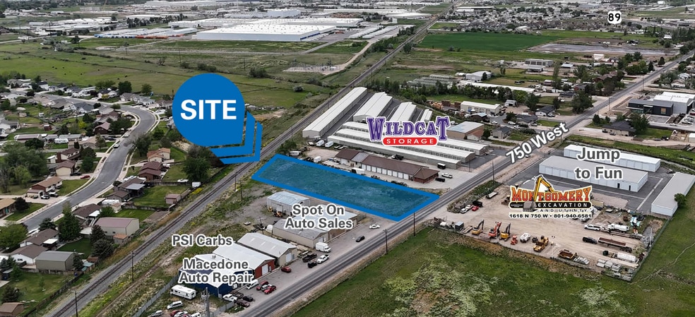 More Photos Of 1597 N 750 W, Harrisville Showroom For Lease