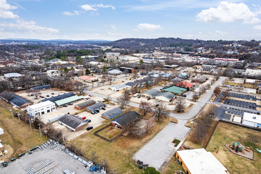 More Photos Of 71 Colt Square Dr, Fayetteville Loft Creative Space For Sale