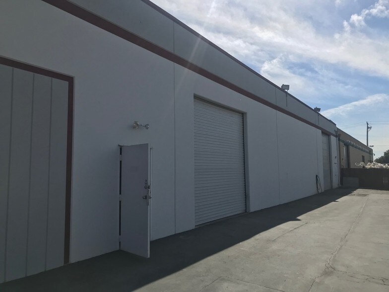 More Photos Of 2446 Pratt Ave, Hayward Warehouse For Sale