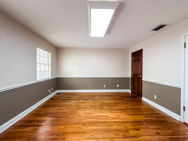 More Photos Of 2000 S Florida Ave, Lakeland Office For Lease