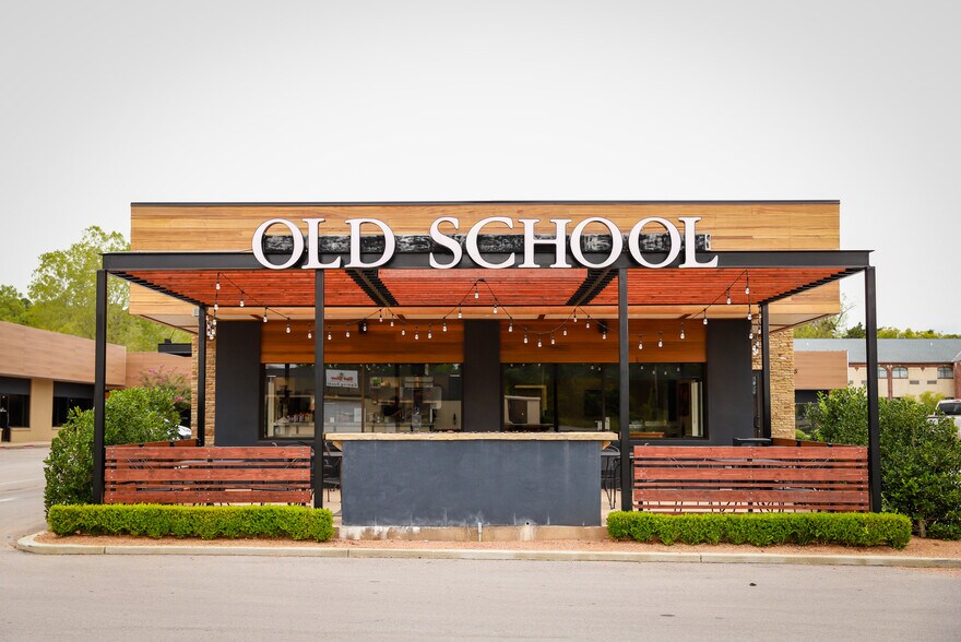 More Photos Of 217-257 S Coltrane Rd, Edmond Unknown For Lease