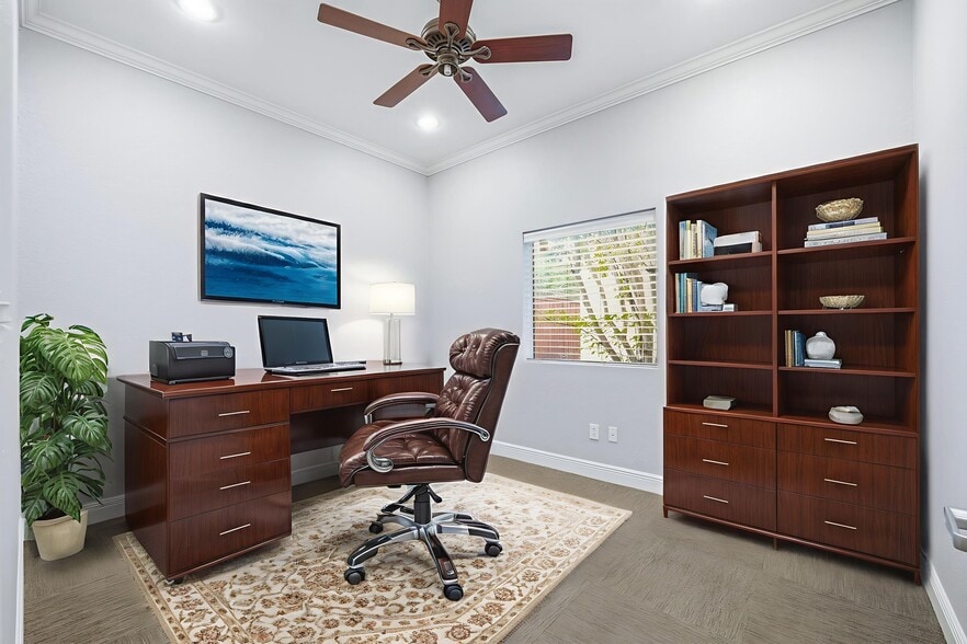 More Photos Of 15303 Huebner Rd, San Antonio Medical For Sale