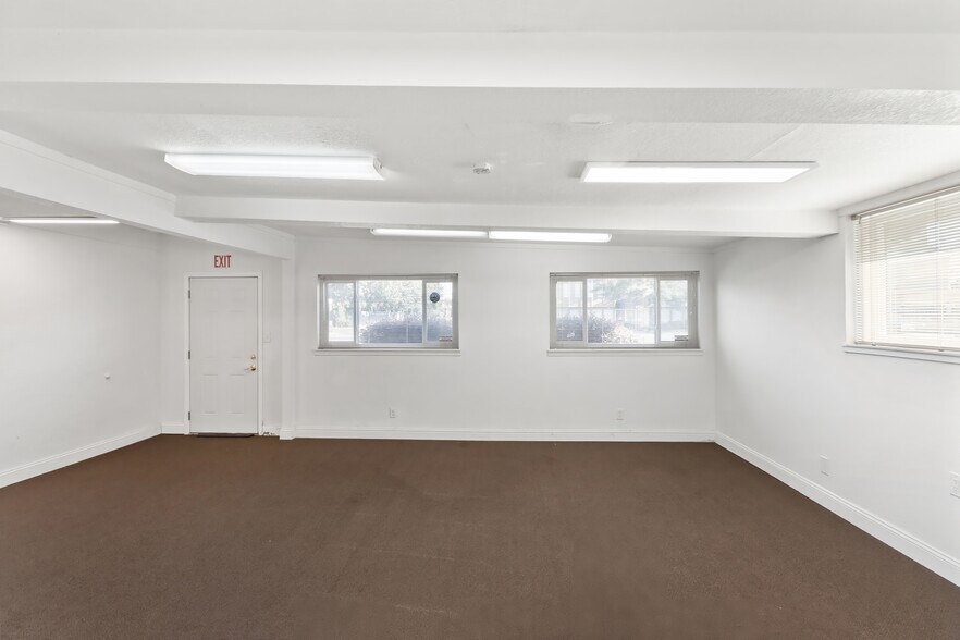 More Photos Of 4731 El Camino Ave, Carmichael Office For Sale