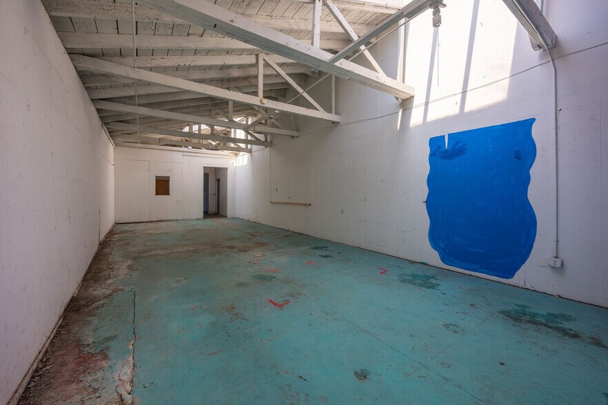 More Photos Of 535-539 Main St, Half Moon Bay Storefront Retail Residential For Sale