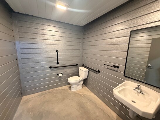 More Photos Of 5913 Bluff Ln, Billings Industrial For Sale
