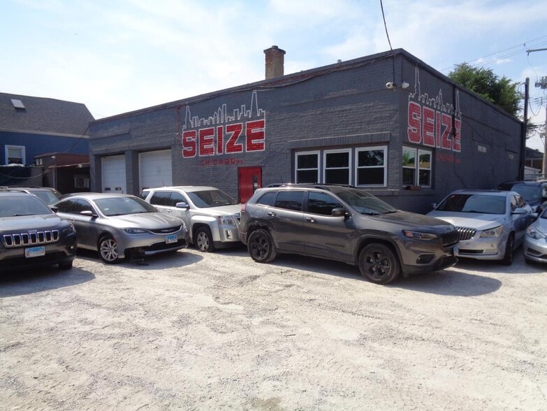 More Photos Of 2958 Narragansett ave, Chicago Industrial For Sale