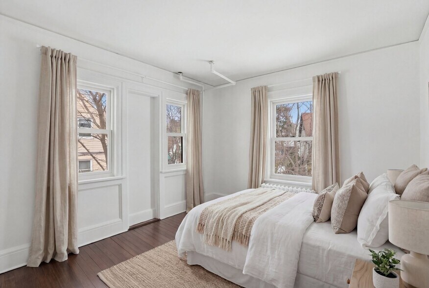 More Photos Of 25 Midland Ave, White Plains Specialty For Sale