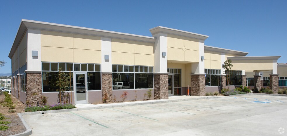 More Photos Of 27875 Smyth Dr, Santa Clarita Medical For Lease