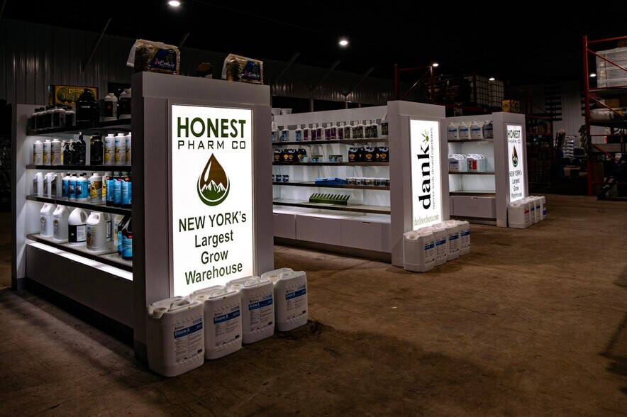 More Photos Of 609-621 E Maple Ave, Newark Light Manufacturing For Sale